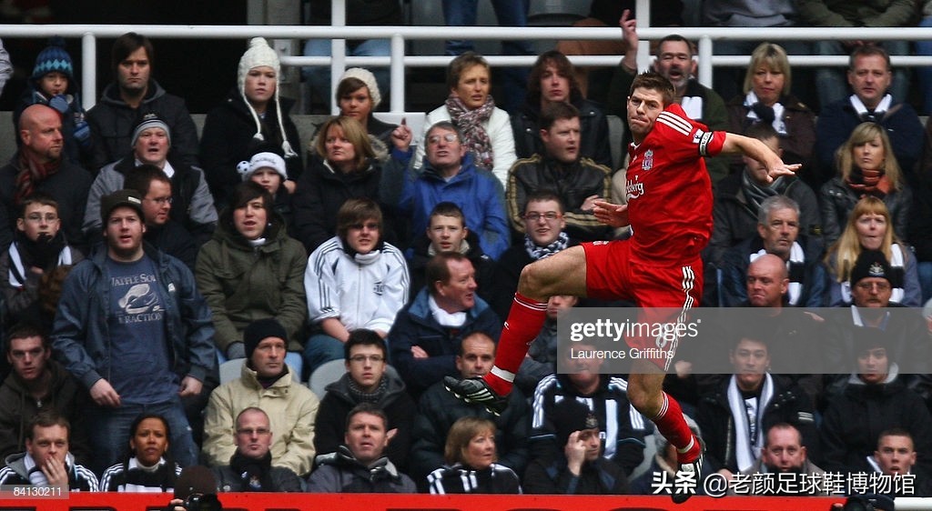 鍒╃墿娴︿紶濂囬槦闀夸紛鏂潶甯冨皵濂囪抗,浼婃柉鍧﹀竷灏斿杩瑰埄鐗╂郸闃熷憳