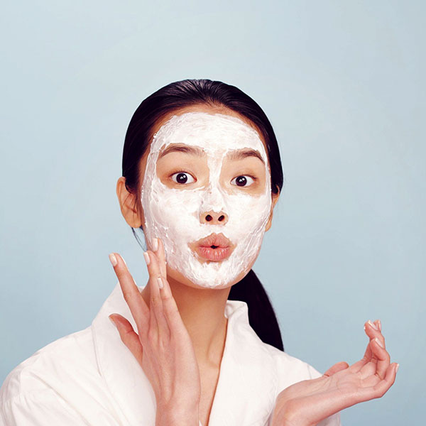 脸部皮肤过敏如何保湿护肤,秋冬季节脸部过敏怎么办