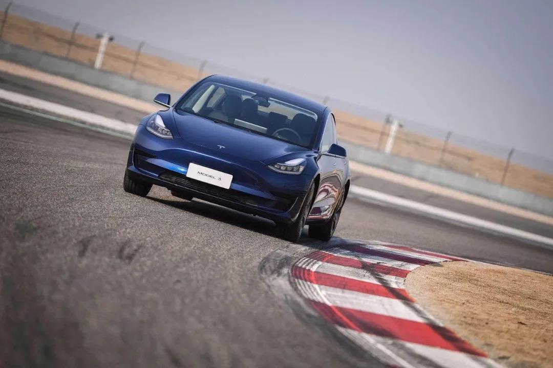 特斯拉model3进口电池拆解,国产与进口特斯拉model3电池