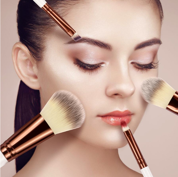 眼影怎么涂好看又自然新手教程,眼影该怎么涂才好看