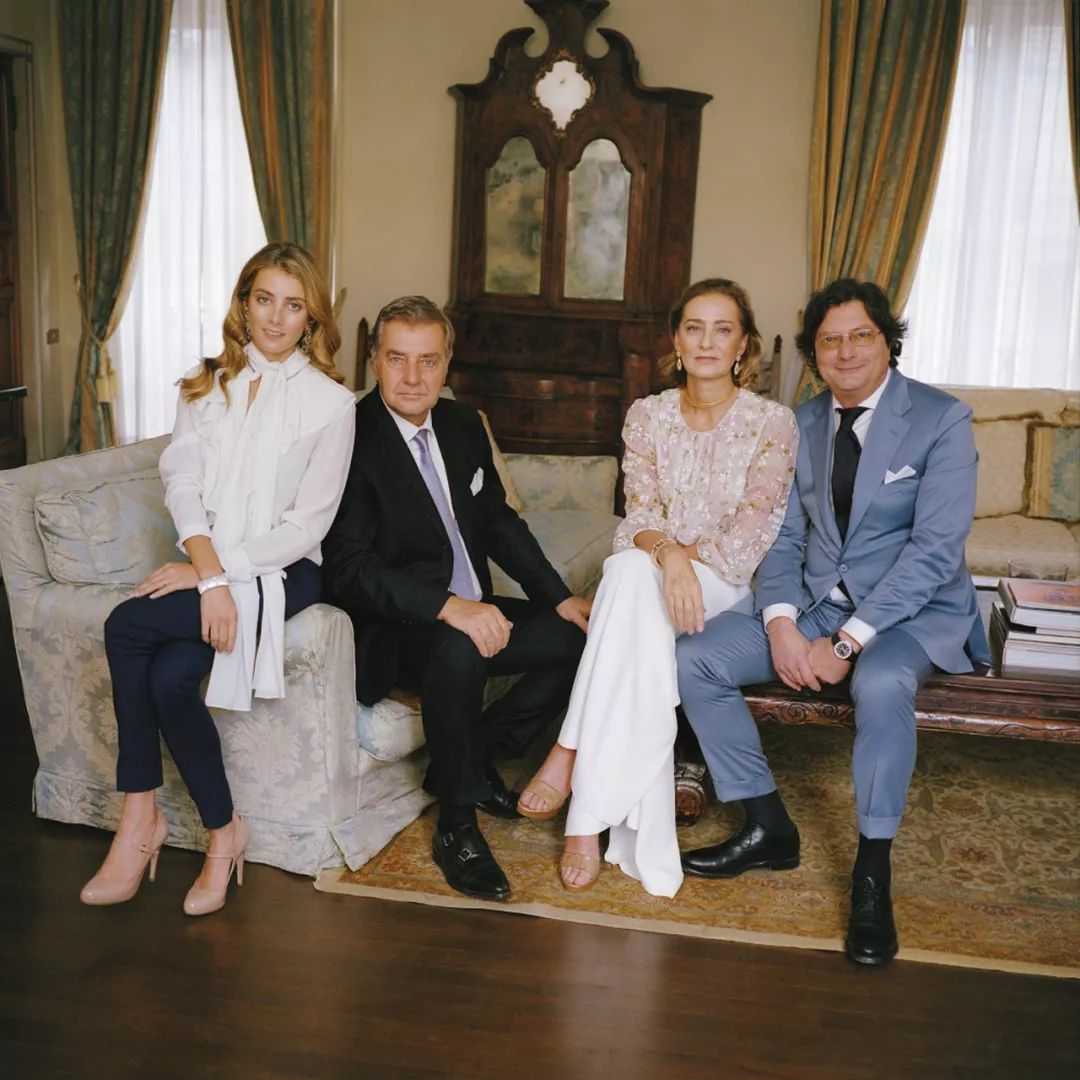 全球最大珠宝集团,世界珠宝第一名是谁代言的