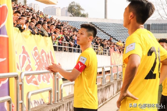 15岁进国家队足球,15岁踢上恒大一线队他到底有多牛
