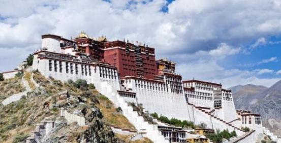 西藏布达拉宫真的是地心入口吗,西藏最神奇的宫殿布达拉宫