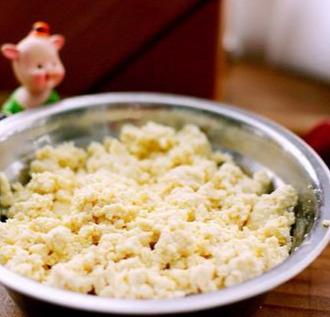 韭菜可以和茴香豆腐一起包饺子吃,茴香豆腐菜盒子的做法大全集