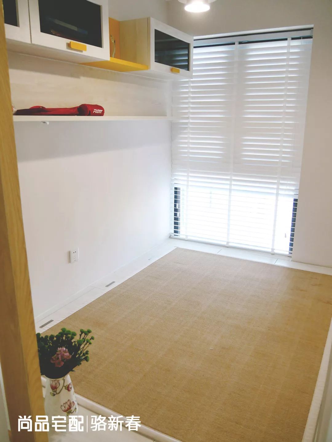 小房间榻榻米带吧台,小户型榻榻米上床下柜一体