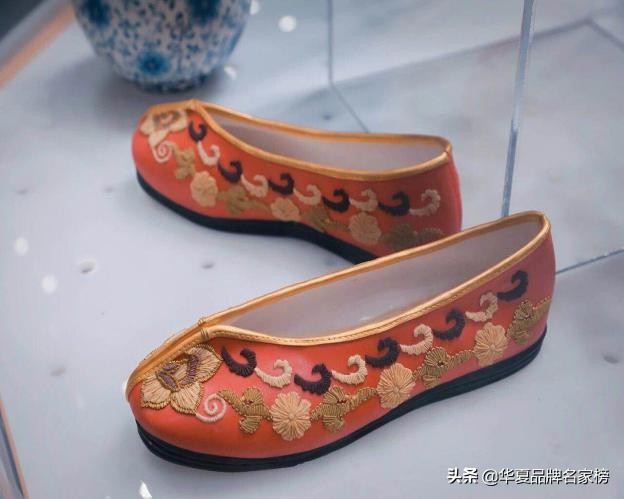 骞垮窞鐜嬫．瑗跨偣鐑樼剻鍩硅瀛︽牎,瑗垮畨鐜嬫．瑗跨偣瀛︽牎