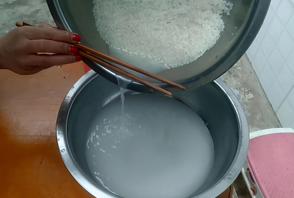 砂锅不溢锅怎么办,砂锅不炸裂怎么办