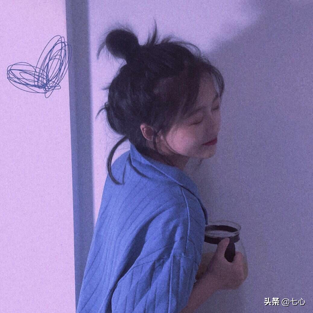 抖音伤感语录文案图片,怪我不自量力妄想徒手摘星出自哪