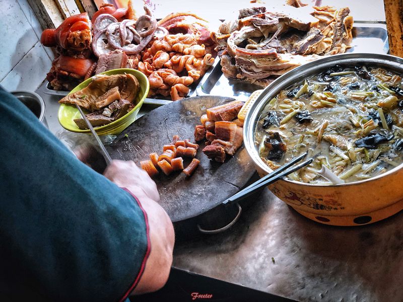 海南牛腩饭哪家最好吃,海口清汤牛腩饭