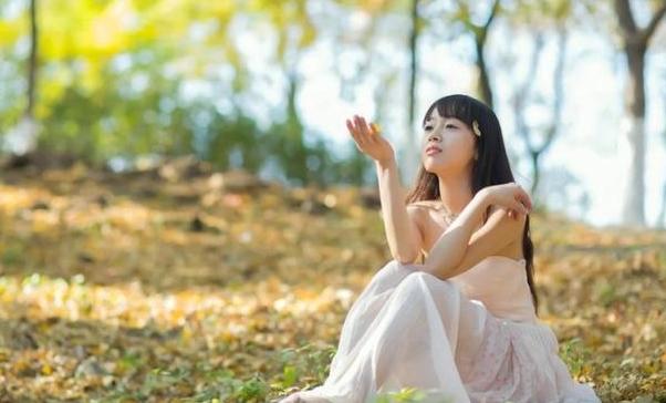 女生说我想你了怎么撩动她的情绪,撩动情绪小技巧