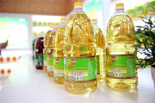 买食用油菜籽油怎么选,菜籽油玉米油花生油大豆油怎么选