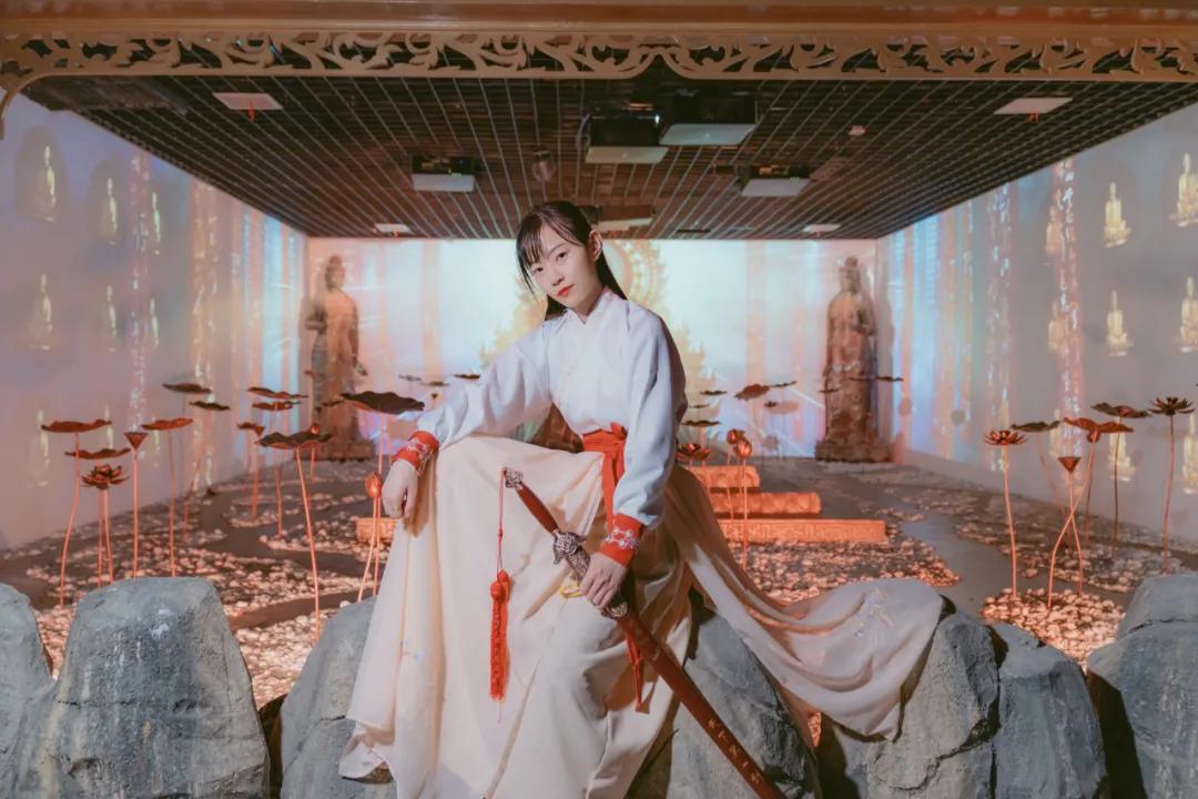 华山再论剑英雄尽出山,华山论剑精英齐聚