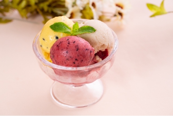 自制低卡水果冰淇淋测评,抖音上最简单的冰淇淋做法