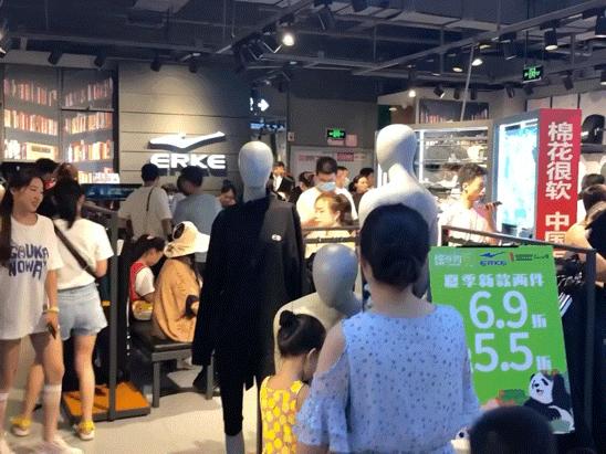 床垫的水渍怎么搞的,床垫的水很深