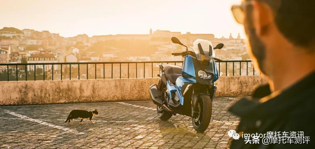 宝马摩托bmw大概多少钱,bmw7201dn是什么车型