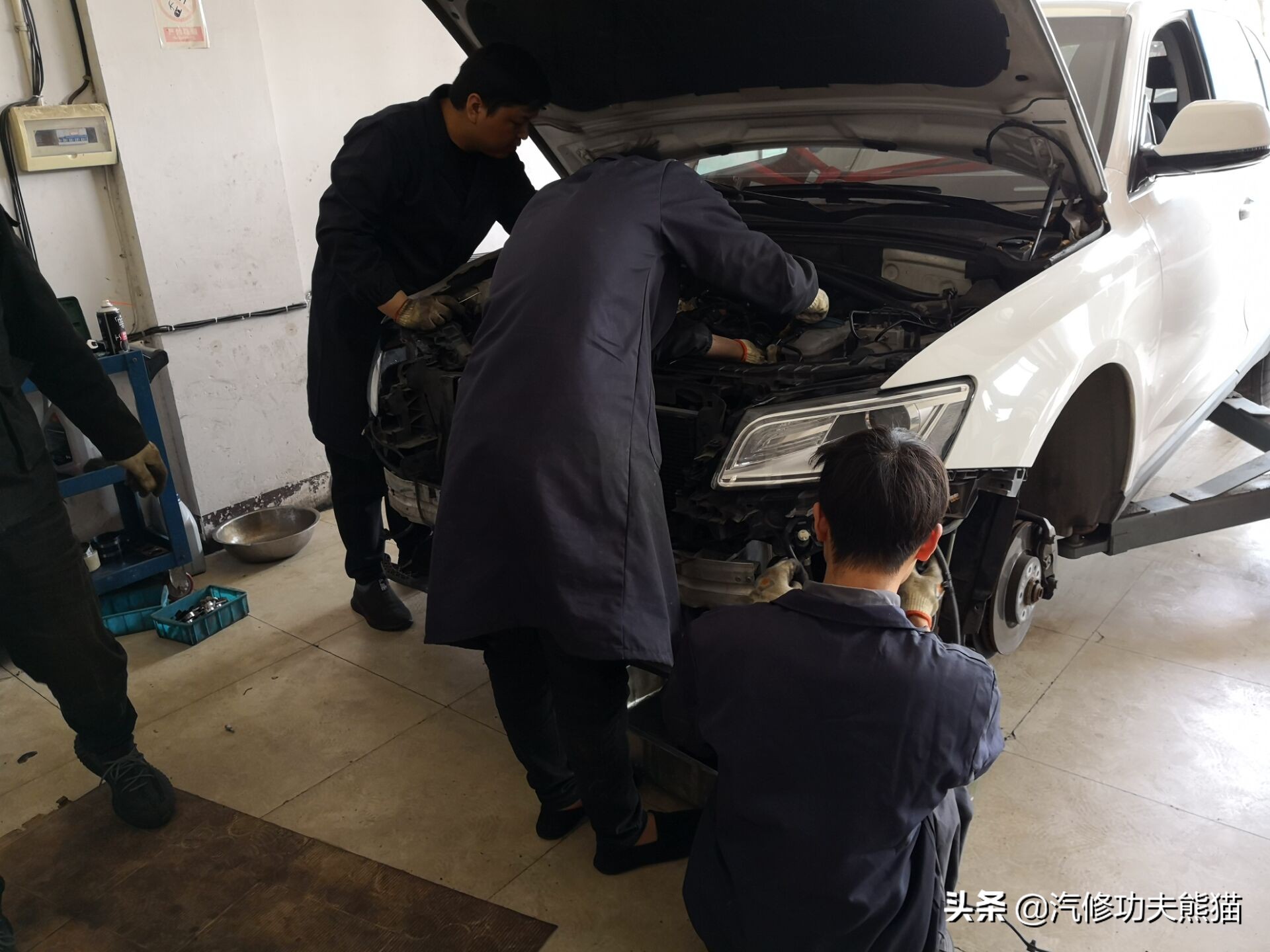 奥迪为何不能解决发动机烧机油,奥迪q5lea888三代发动机烧机油么