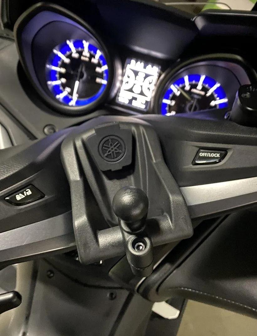 雅马哈tmax560加92还是95汽油,雅马哈tmax560最帅改装