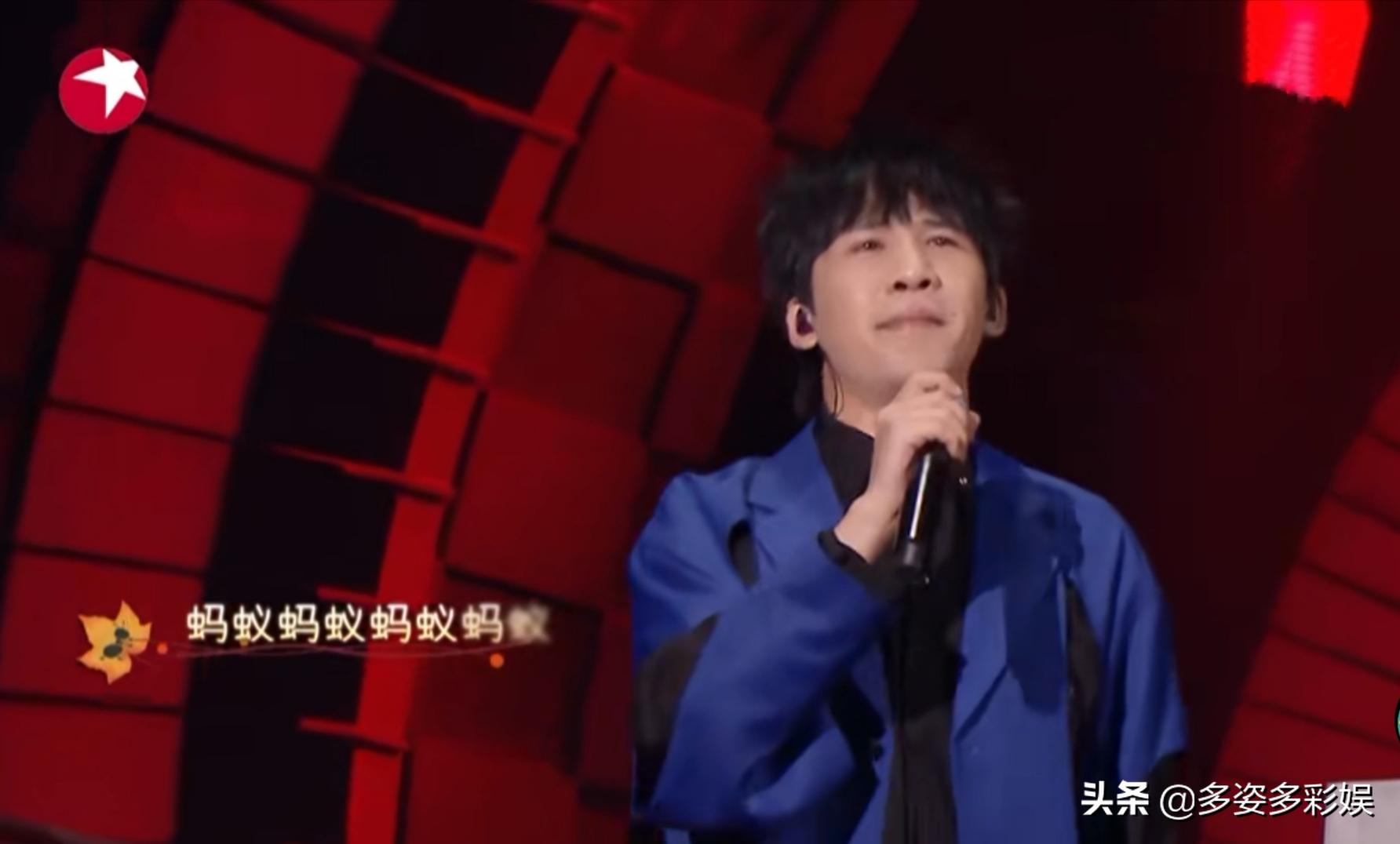 单依纯和周笔畅四个人合唱,周笔畅和单依纯唱歌现场版