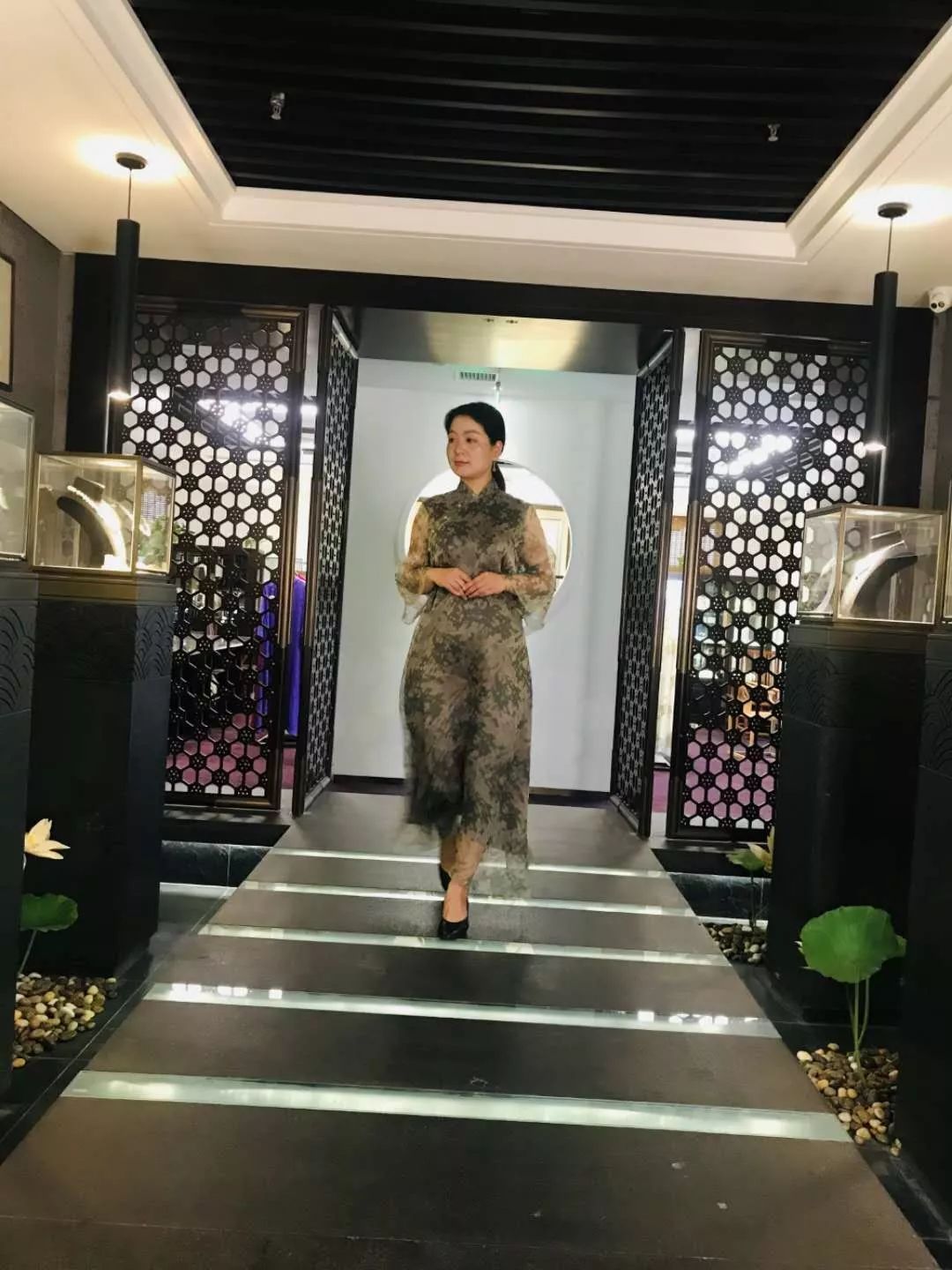 妍盏燕窝精粹是真的吗,妍盏燕窝精粹多少钱一盒