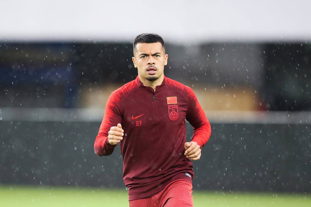 归化到底能够给中国足球带来什么,中国足球归化政策