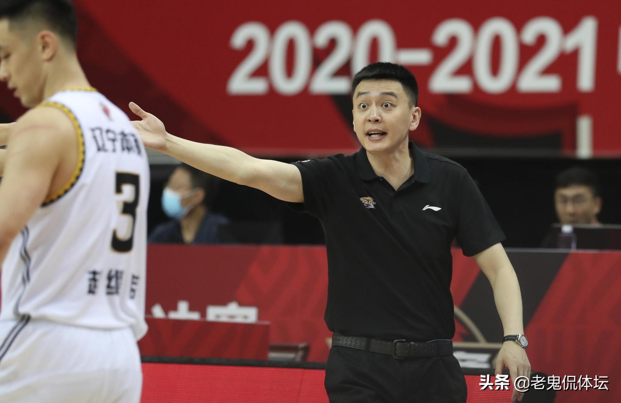 回应郭士强评价杨鸣,辽篮正能量励志