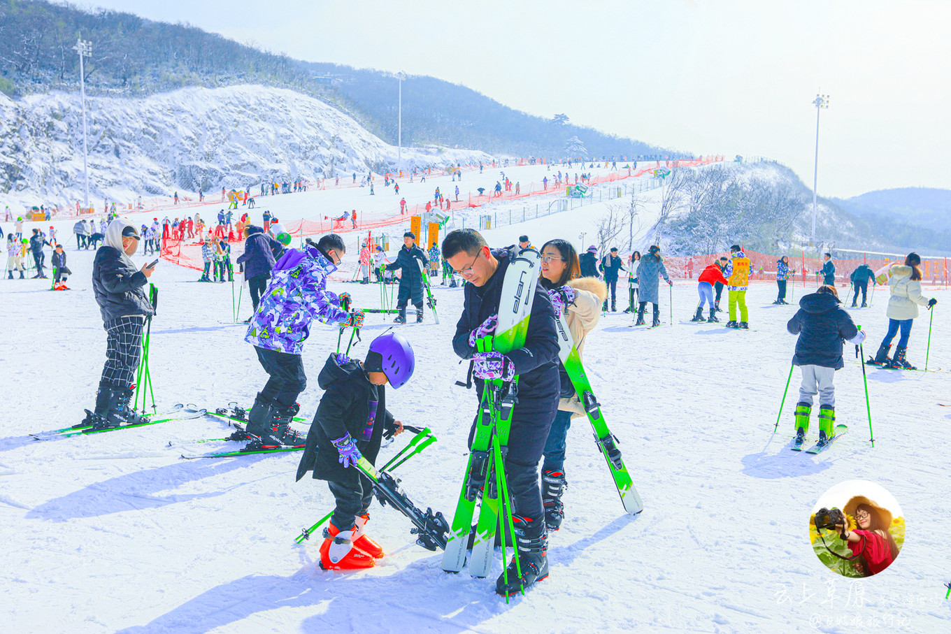 安吉云上草原滑雪场里的酒店,安吉云上草原滑雪场高级雪道索道
