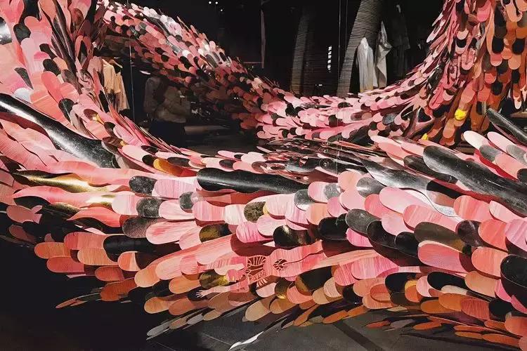 广州90后妹子用顶级纸艺解剖人体，看过的人惊艳到灵魂出窍