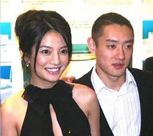 赵薇个人简短经历,赵薇不为人知的故事