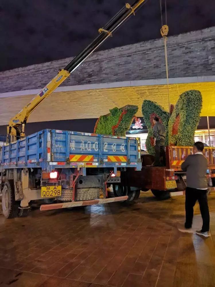 战高温斗酷暑坚守一线工地,战高温斗酷暑坚守一线照片