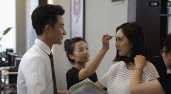 黄轩受刑,黄轩被黄盘划脸后续