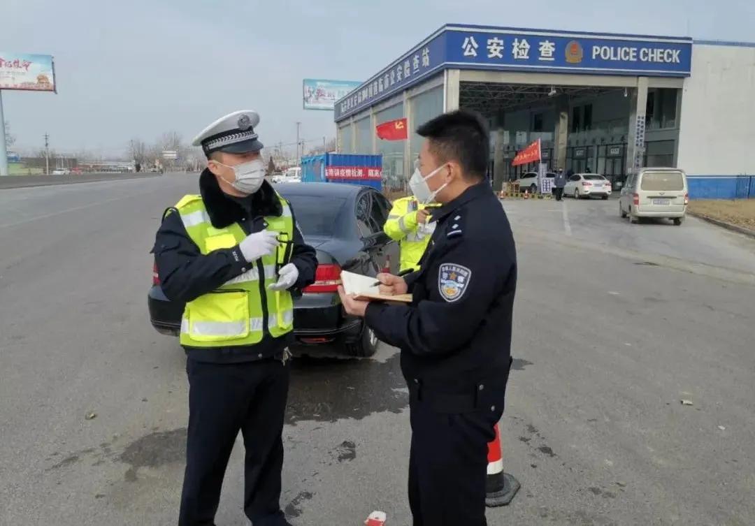 警察忙碌不回家,警察不回家下班吗