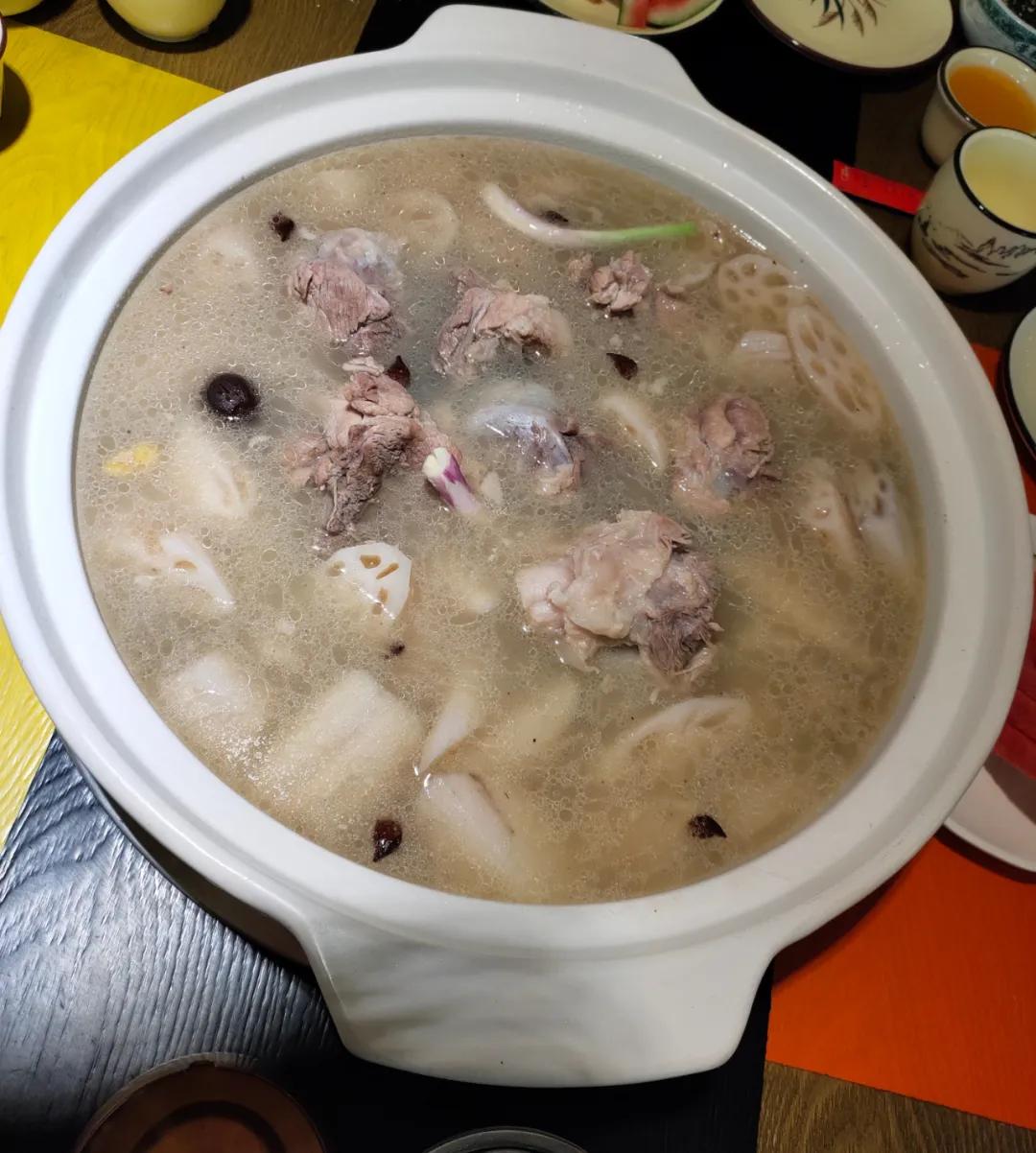 等一个人陪我去湛江,等一个人陪我去旅游