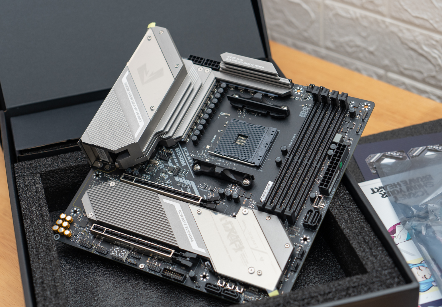 有没有显卡无所谓，游戏、剪辑全搞定，4月份电脑装机单分享