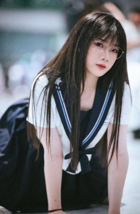 沪漫展jk女孩再发声完整视频,上海漫展jk少女的抖音