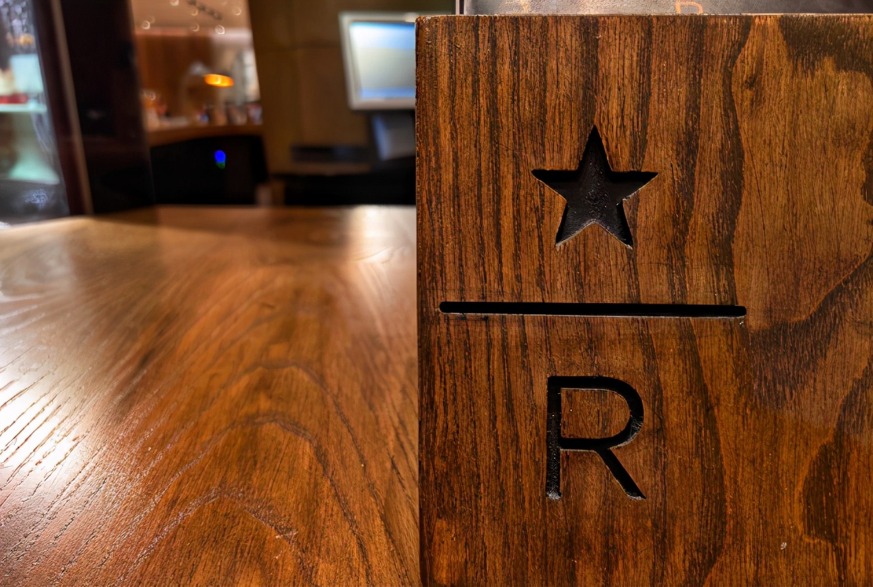 墙裂推荐！即使不喝咖啡也要打卡的巨有范儿泰国星巴克