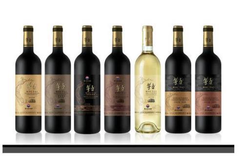 酒中沉淀物是怎么回事,葡萄酒挂杯形成的原因有哪些呢