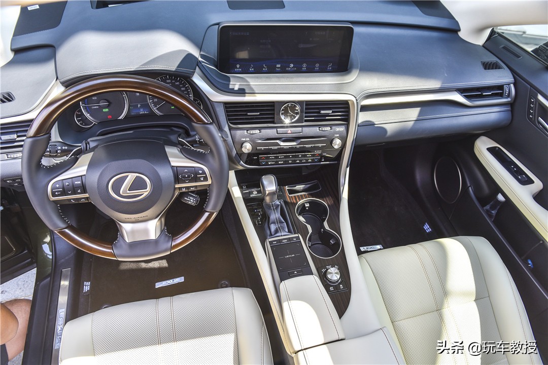 5座和7座suv优缺点,5米长的suv好开吗