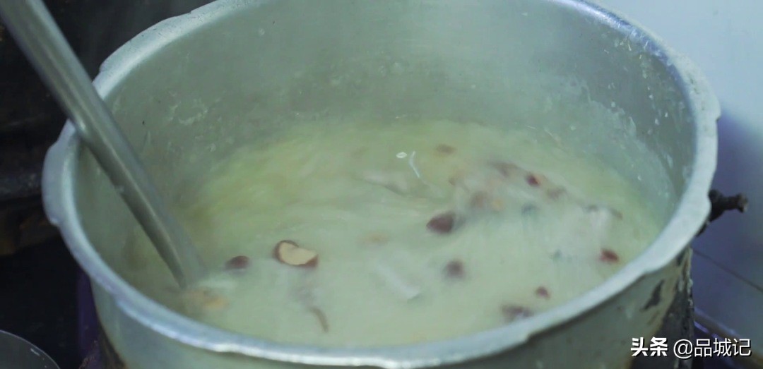 顺德伦教水蛇粥电话,伦教肥仔水蛇粥