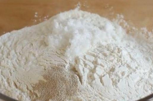 狗狗定点上厕所太难教了,狗狗小便不定点怎么回事