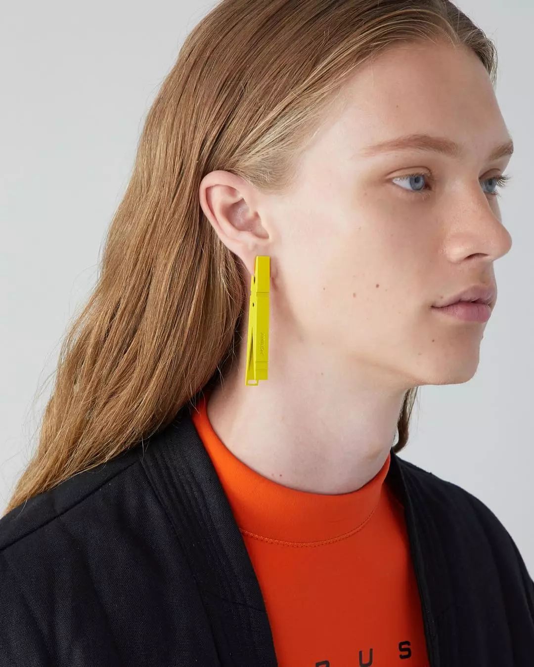 王一博西装复古风,王一博的心头肉