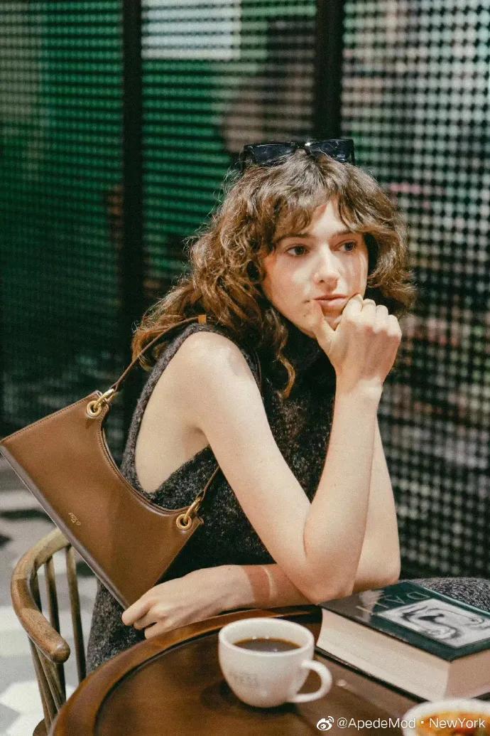 推荐几款小众又好看的包包,最值得入手的几款小众包包