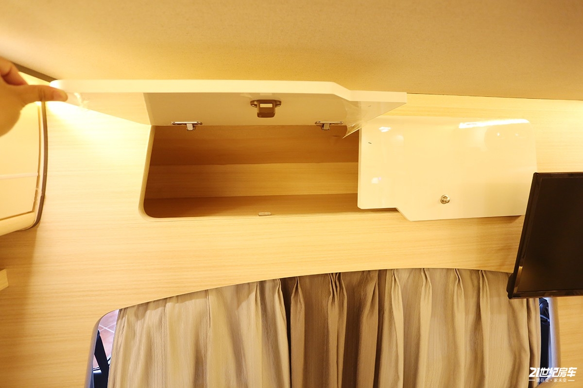 福特新全顺b型v362房车缺点,福特新世代全顺proc型房车实测