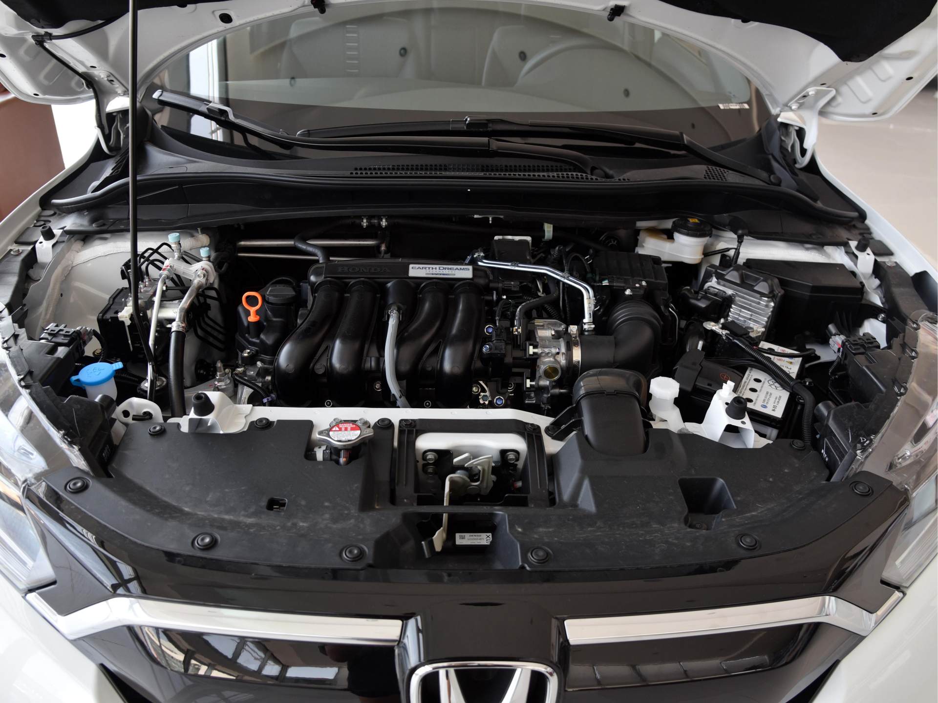 12万新suv100公里油耗仅4.3l,12万左右汽车销量排行榜suv