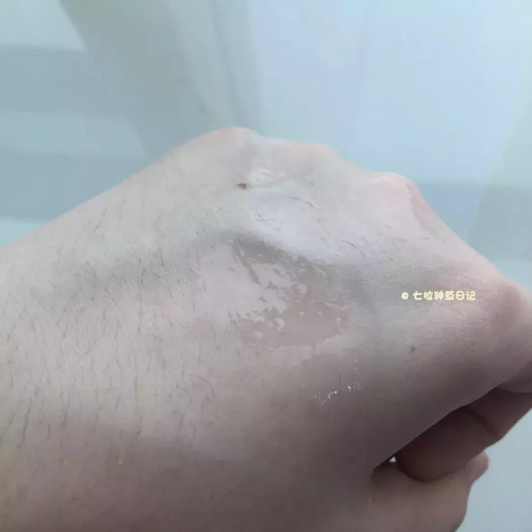 六款防晒霜真实测评,好用防晒霜测评网红款