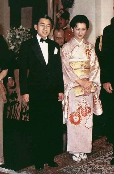 日本的第一位平民皇后,日本最美的平民皇后