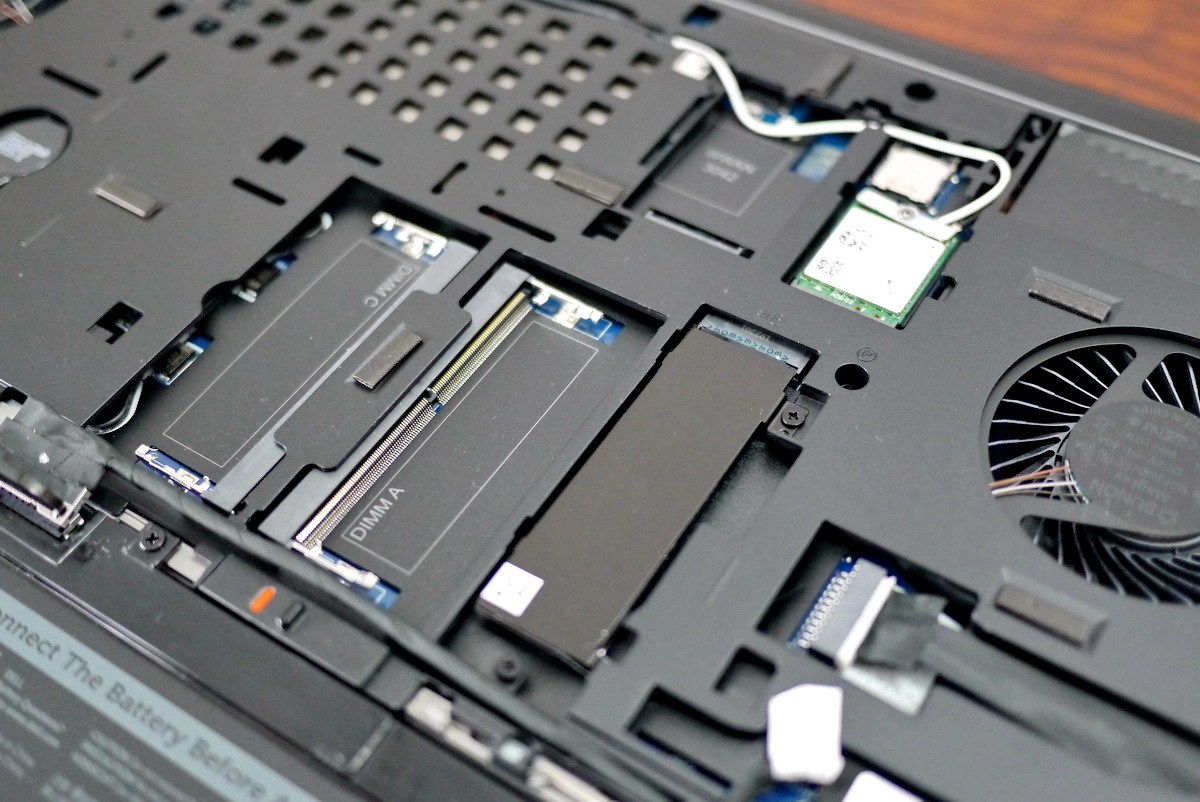 戴尔移动工作站precision7760拆机,dellprecision7510工作站拆机