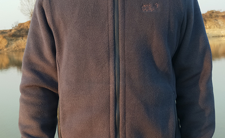 狼爪登山徒步冲锋衣，满满惊喜的开箱报告