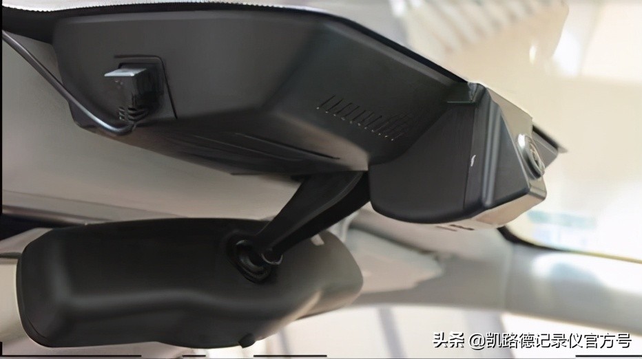 哈弗大*专狗**用行车记录仪上线，隐藏安装不用走线，手机看太方便了