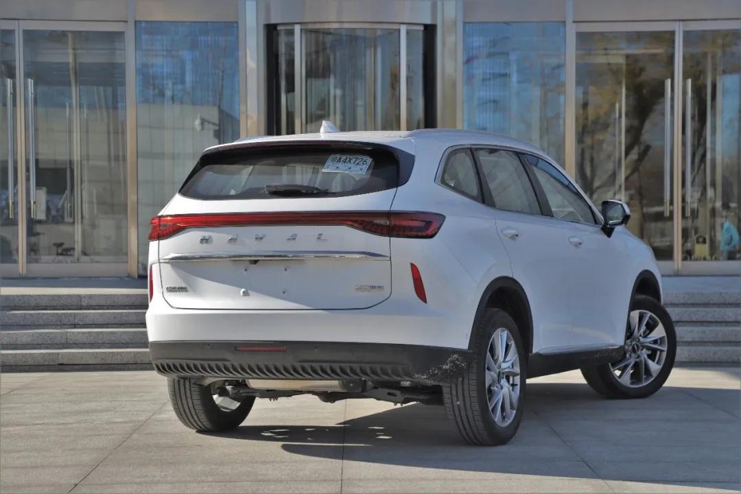 最新款哈弗h6试驾,哈弗h62020款驾驶感受