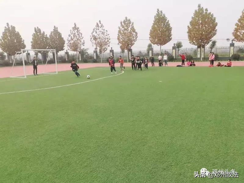 邓州特色教育学校,邓州足球特色学校
